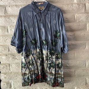 Campia Moda Hawaiian print button up shirt